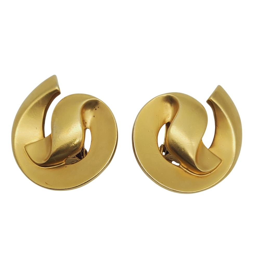 Avon Clip On Earrings Gold Tone Matte Sculptural Swirl Artist Dimension Vtg 1991